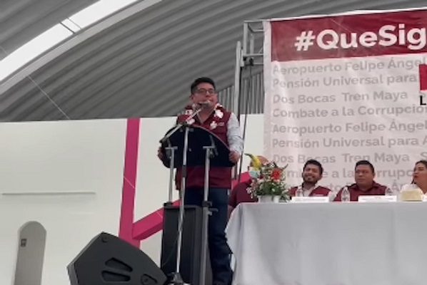 Delegado en Veracruz pidió "agarrar dinero de ahorros” para llevar gente al Zócalo