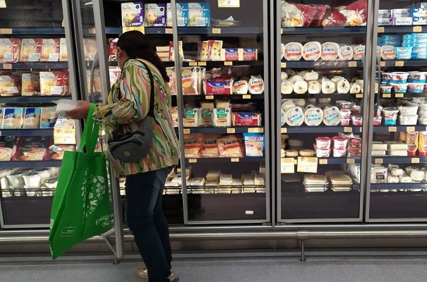 Profeco sacará quesos del mercado por engañar al consumidor en su información