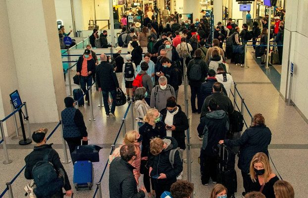 Panamá suspende ingreso de viajeros de África por variante Ómicron