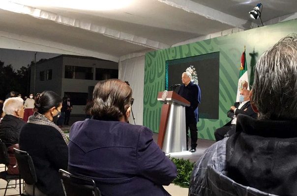 Inicia en seis estados dosis de refuerzo para adultos mayores