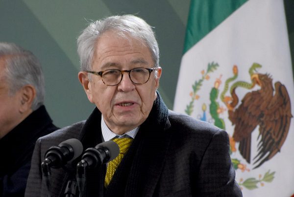 Sedena, Marina, GN y Segalmex ayudan a abasto de medicamentos, destaca Ssa