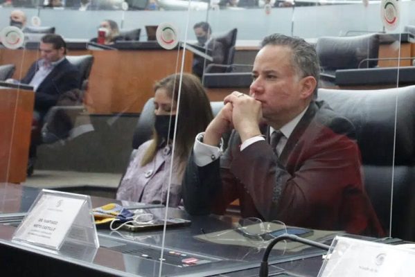 Santiago Nieto reaparece en foro sobre corrupción en el Senado