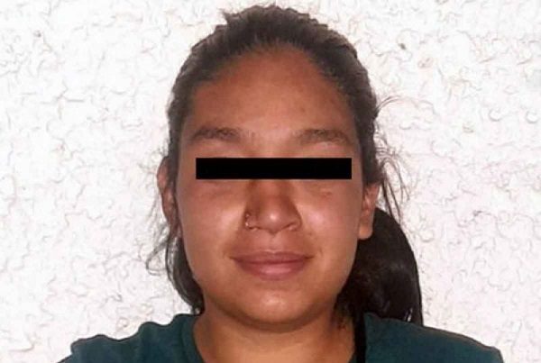 Cae mujer investigada por triple homicidio, en Edomex
