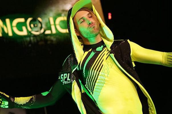 Jack Evans, luchador estadounidense, denuncia extorsión de policías de CDMX