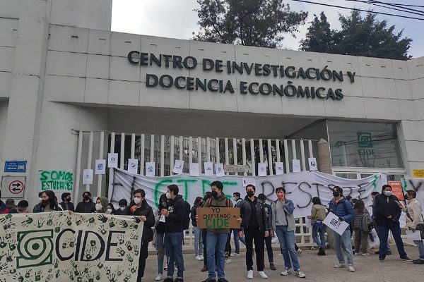 Titular de Conacyt llama a estudiantes del CIDE a nuevo dialogo