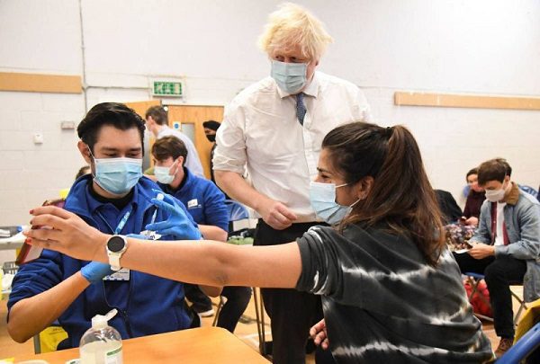 Confirman en Reino Unido la primera muerte por la variante Ómicron