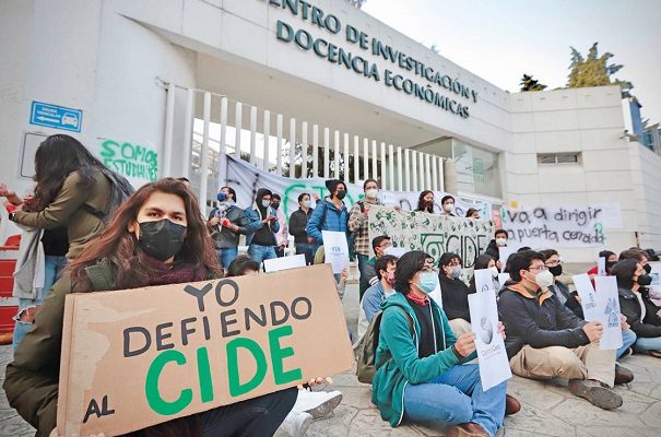 Comunidad del CIDE acepta diálogo con el Conacyt