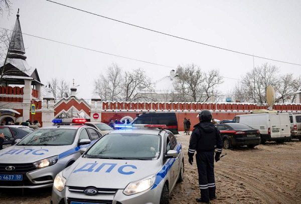 Ataque con explosivo deja 10 niños heridos en escuela rusa