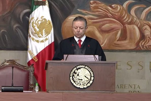 Arturo Zaldívar, rinde tercer informe de labores al frente a la SCJN; AMLO asiste