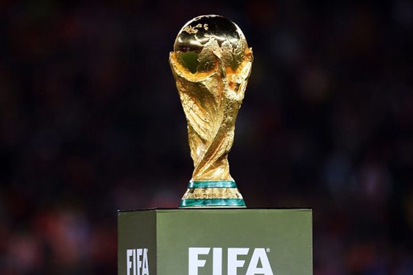 La FIFA asegura que un Mundial cada dos años generaría 4,400 mdd