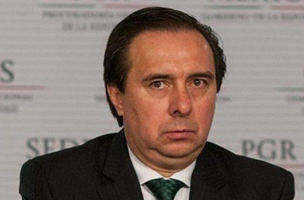 Quiero centrarme en extradición de Zerón; Roemer corresponde a SRE: AMLO