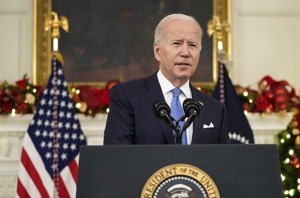 Biden presenta plan invernal donde analiza cooperación con México para vacunación de refuerzo