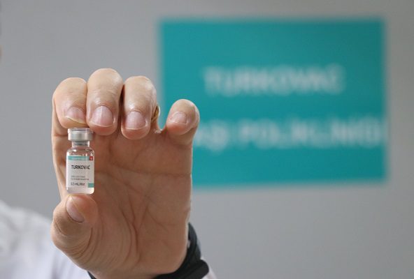 Turquía autoriza el uso de Turkovac, su propia vacuna anticovid