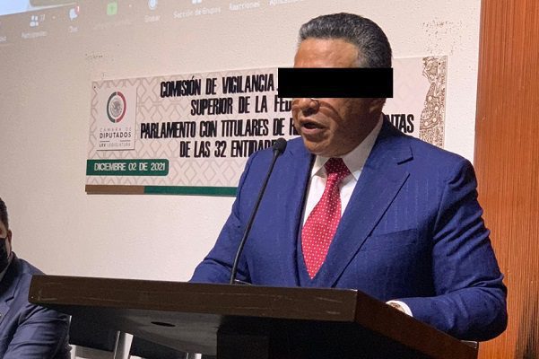 Libran orden de aprehensión contra Auditor de Puebla por violencia familiar