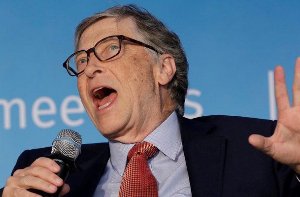 Bill Gates vaticina que Ómicron "llegará a casa para todos nosotros"