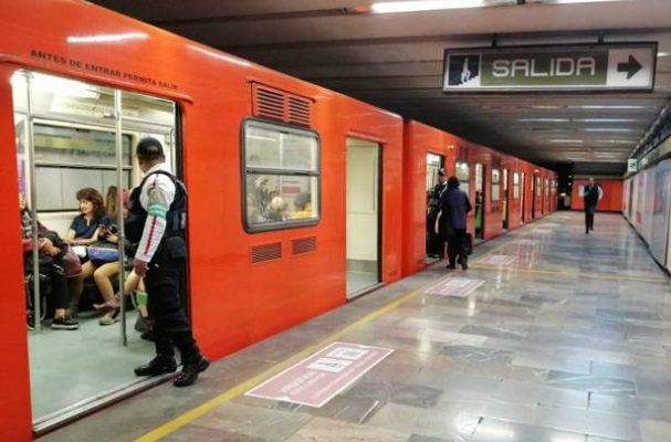 Estos son los horarios del Metro, Metrobús, Tren Ligero, etc., por Navidad y Año Nuevo