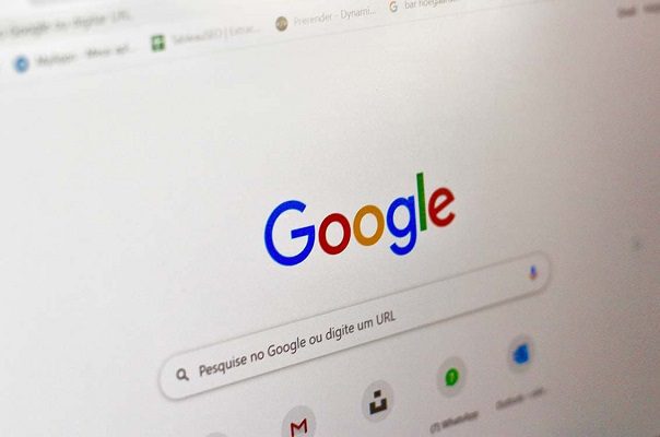 Justicia rusa impone multa millonaria a Google por contenidos prohibidos