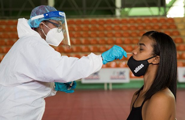 República Checa exigirá tercera dosis de vacuna para ingresar al país