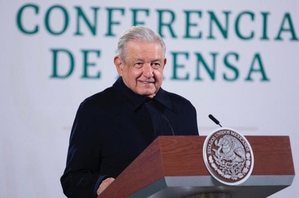 AMLO invitó a consejeros a “rectificar", pero está en contra de denuncia