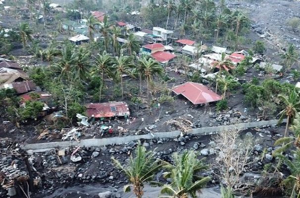 388 muertos y más de mil heridos tras el paso del tifón “Rai” en Filipinas