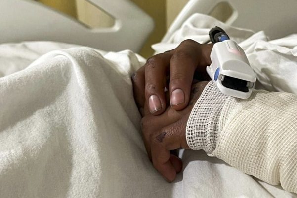 22 migrantes siguen hospitalizados por accidente carretero en Chiapas