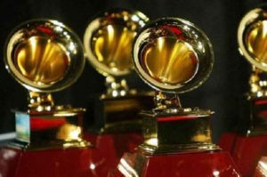 Prevén que los Premios Grammy 2022 sean pospuestos por la variante Ómicron