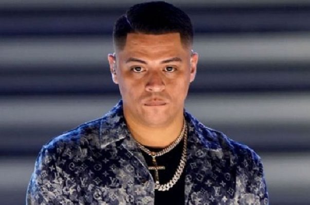 Hospitalizan de emergencia a Eduin Caz, vocalista de Grupo Firme