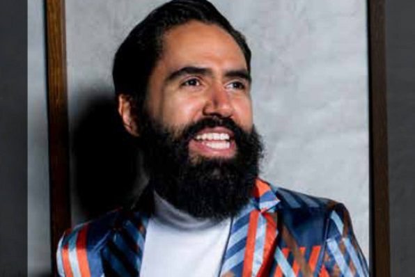 El polémico conferencista Carlos Muñoz se va de las redes sociales