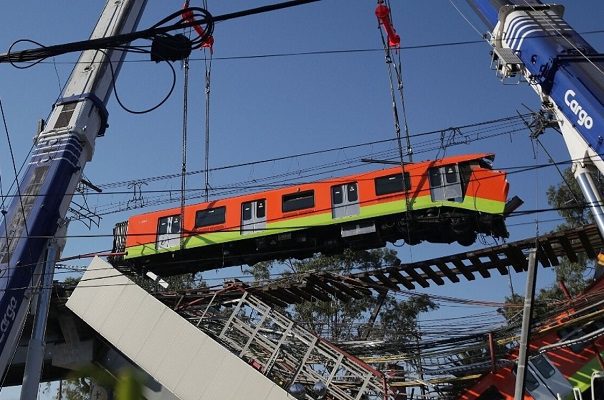 Familiares de víctimas de L12 buscan conocer acuerdo entre Grupo Carso y CDMX