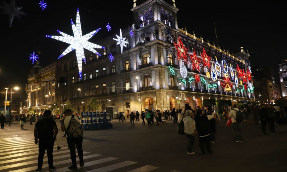 Alumbrado navideño en el Zócalo