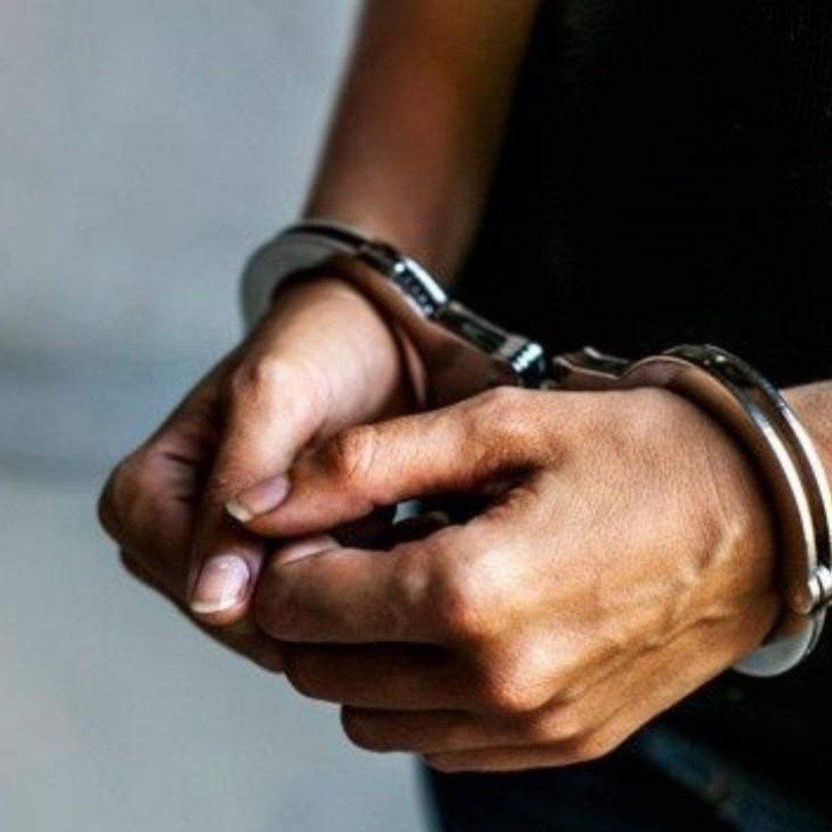 Detienen a presunto asaltante en Ecatepec