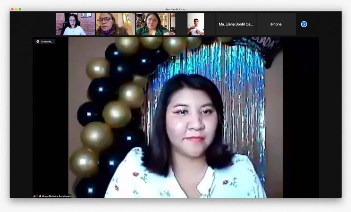 Graciela Rubí Santibánez, primera estudiante con debilidad auditiva titulada en la UAEM