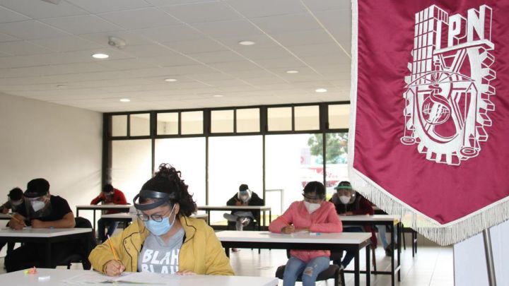 IPN anuncia regreso a clases presenciales en enero