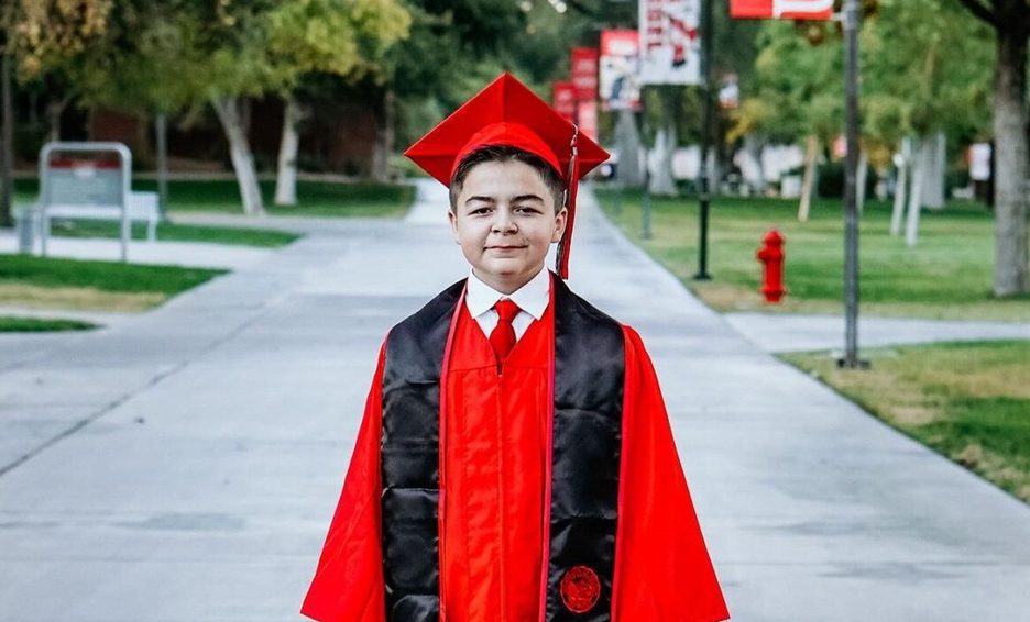Jack Rico, niño genio, obtiene su quinto título universitario