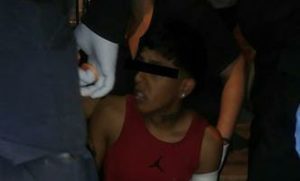 Mujer policía frustra asalto en la Narvarte; el ladrón terminó llorando