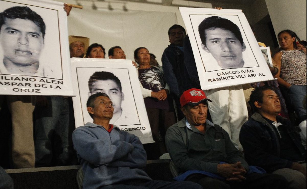 Padres de los 43 normalistas de Ayotzinapa