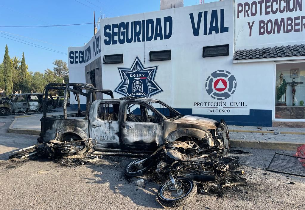 Patrullas incendiadas en Tonanitla