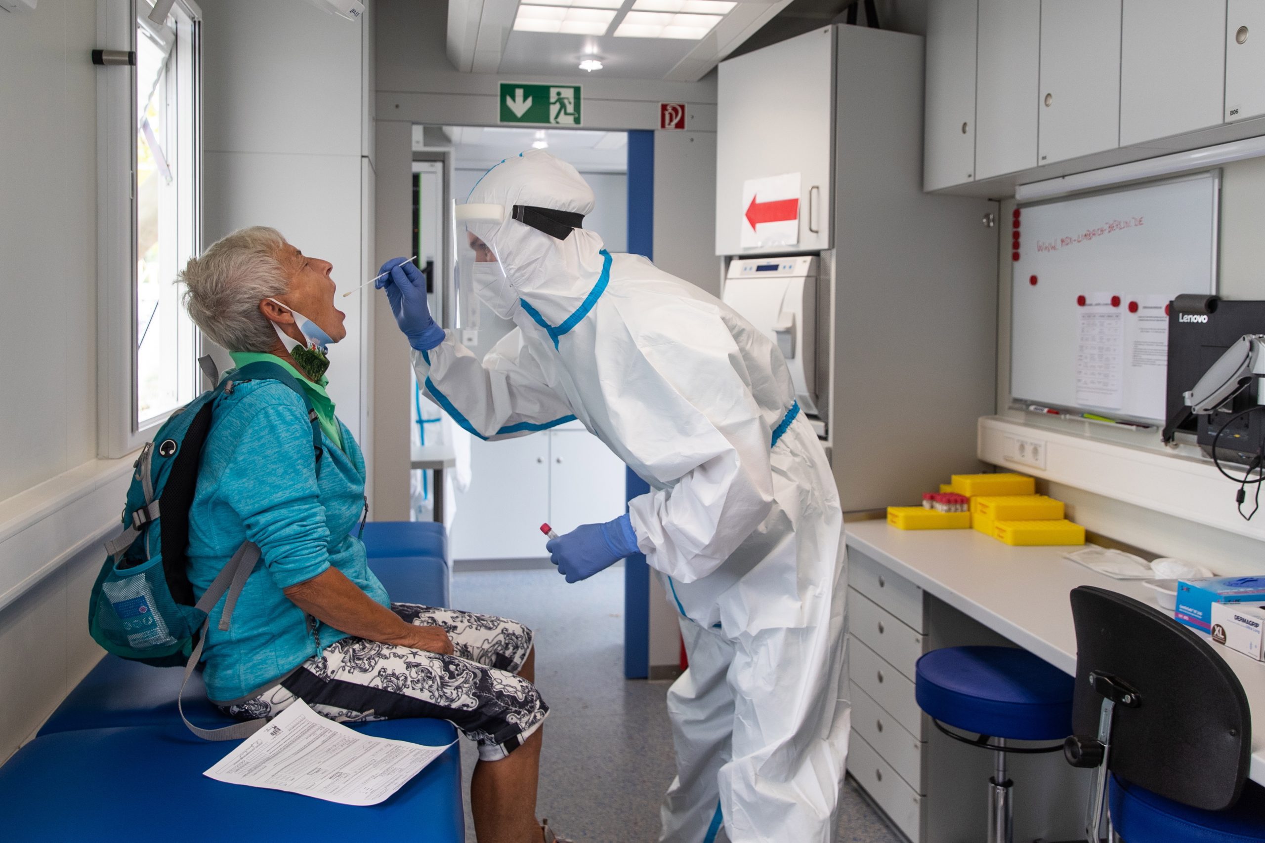 Detectan primer caso de variante Ómicron en Florida