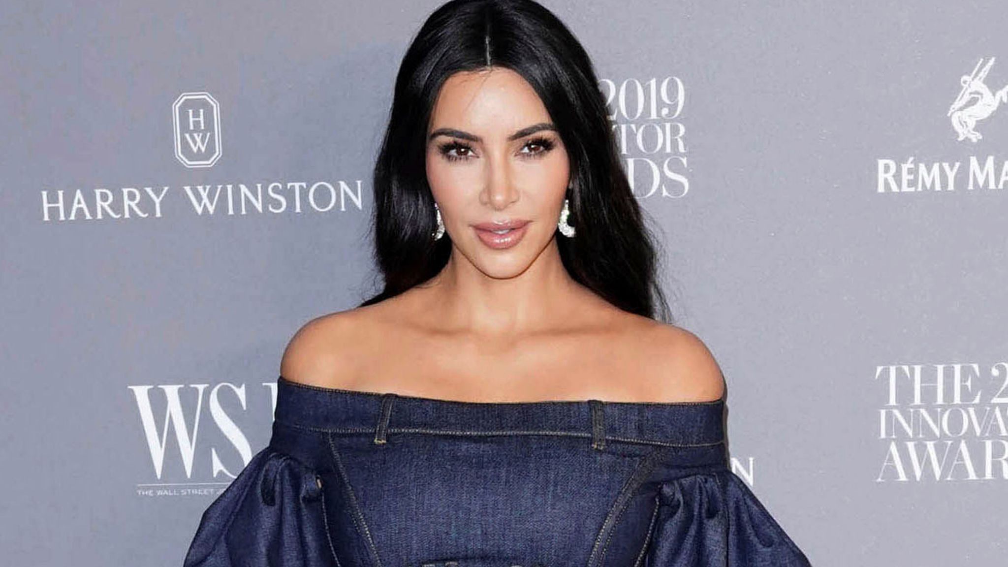 Kim Kardashian pide clemencia para chofer involucrado en accidente de EU