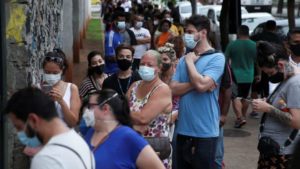 México registra nuevo máximo de contagios con 44 mil 293 casos