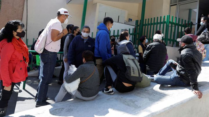 México suma en 24 horas 17 mil 938 casos y 118 muertes por COVID-19