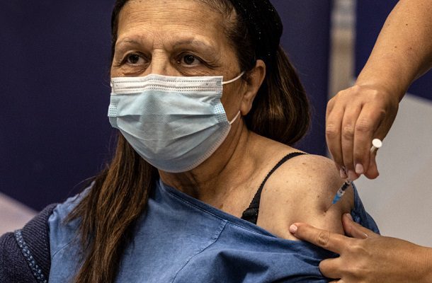 Israel anuncia cuarta dosis antiCovid para mayores de 60 años