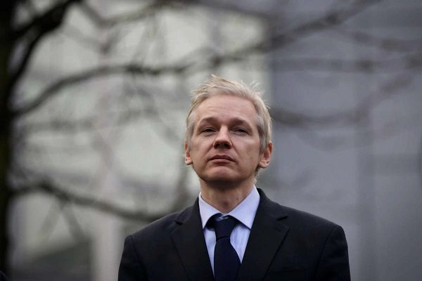 Presidencia difunde carta de AMLO a Trump sobre indulto a Julian Assange