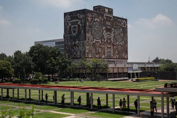 UNAM mantendrá regreso a clases de manera híbrida ante alza de casos