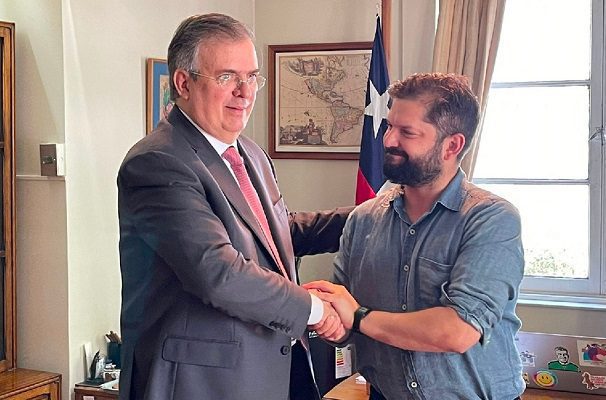 Ebrad invita a Gabriel Boric, presidente electo de Chile, a visitar México