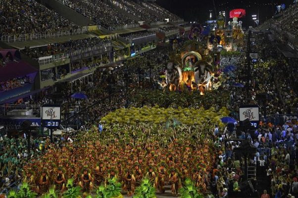 Al igual que Rio, Sao Paulo cancela su carnaval callejero ante el aumento de casos