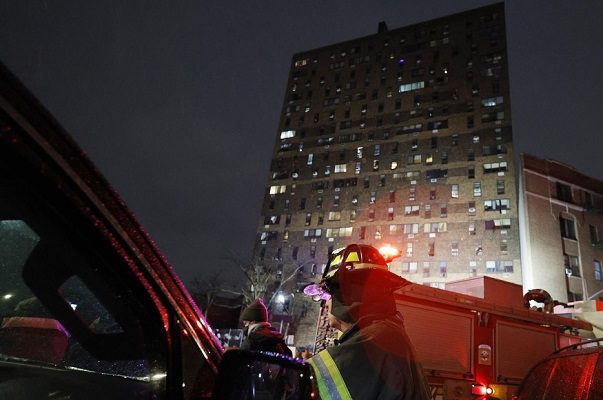 Calentador eléctrico causó incendio en edificio de NY que dejó 19 muertos