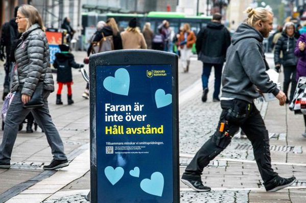 Ante aumento de casos, Suecia cerrará antes cafés, restaurantes y limitará eventos deportivos