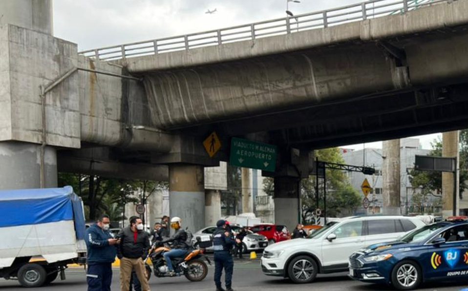 Hombre muere tras caer de puente vehicular de Segundo Piso del Periférico