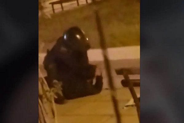 Policías someten y golpean a detenido, en San Luis Potosí #VIDEO
